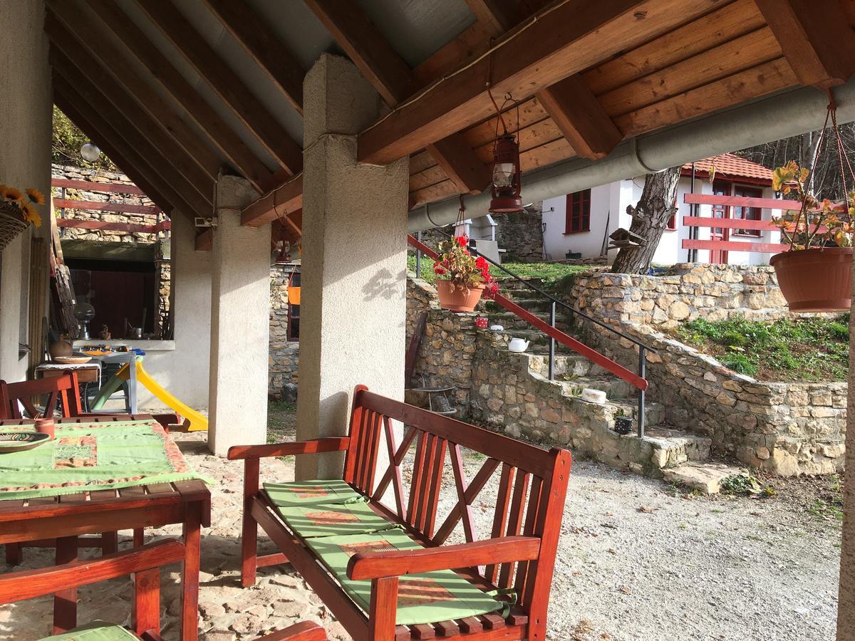 Bakonyi Apartmanhaz Eplény エクステリア 写真