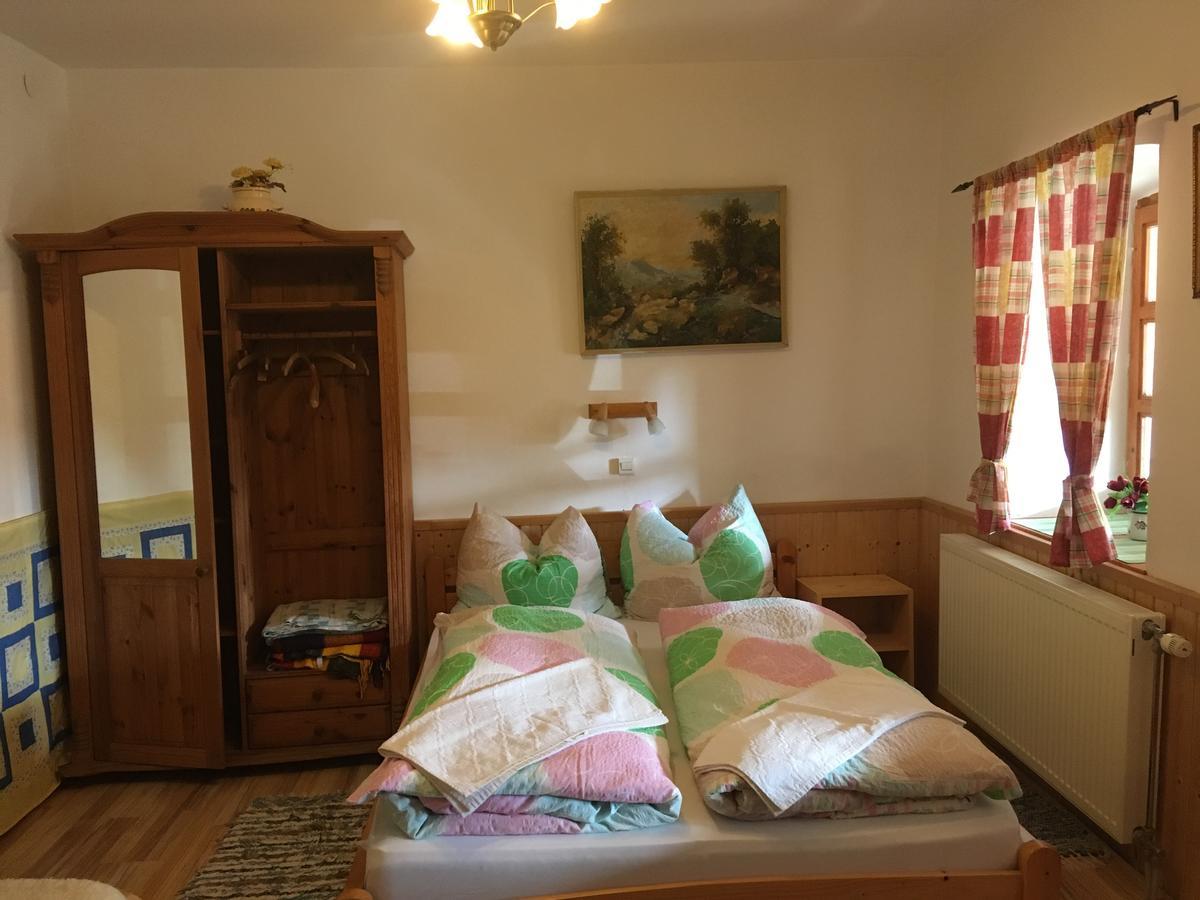 Bakonyi Apartmanhaz Eplény エクステリア 写真